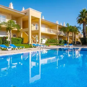 Stela's House - Alojamento Local , Gale (Albufeira) Portugal